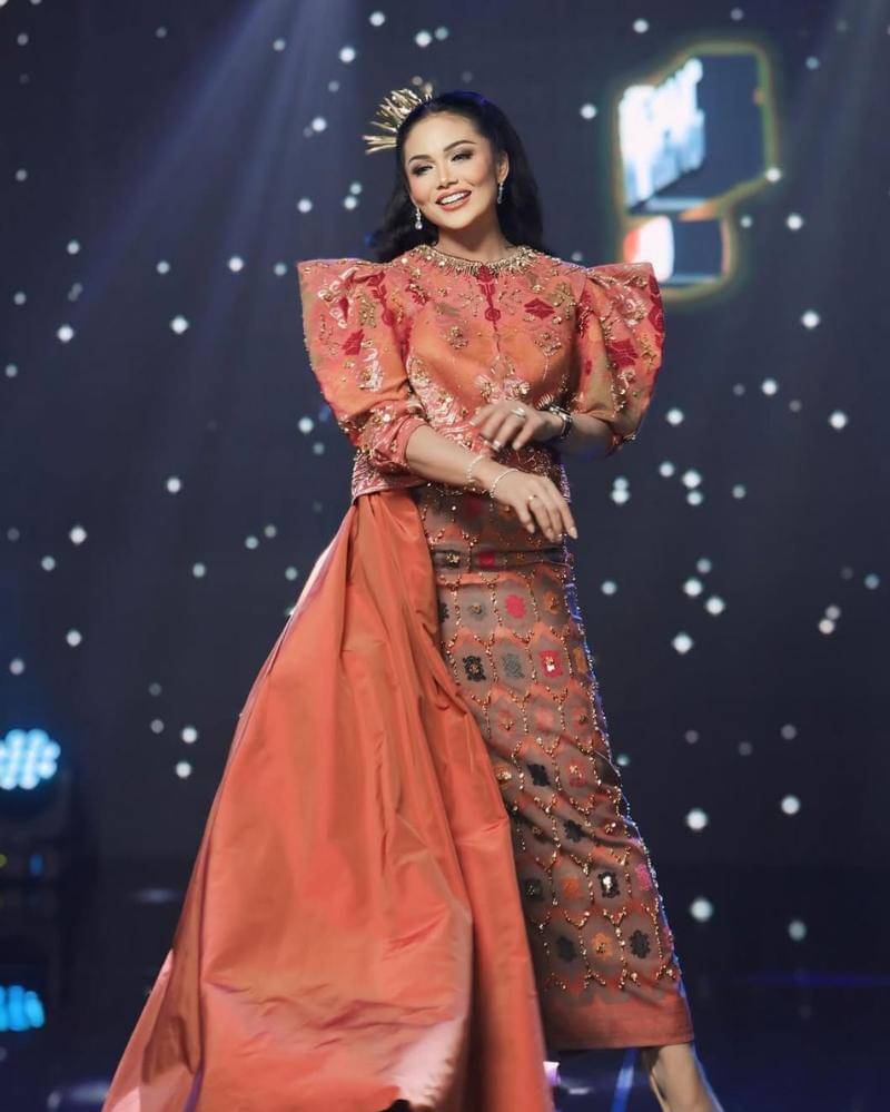 Instagram/krisdayantilemos